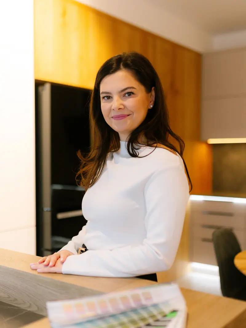 Mgr. art. Katarína Polyáková